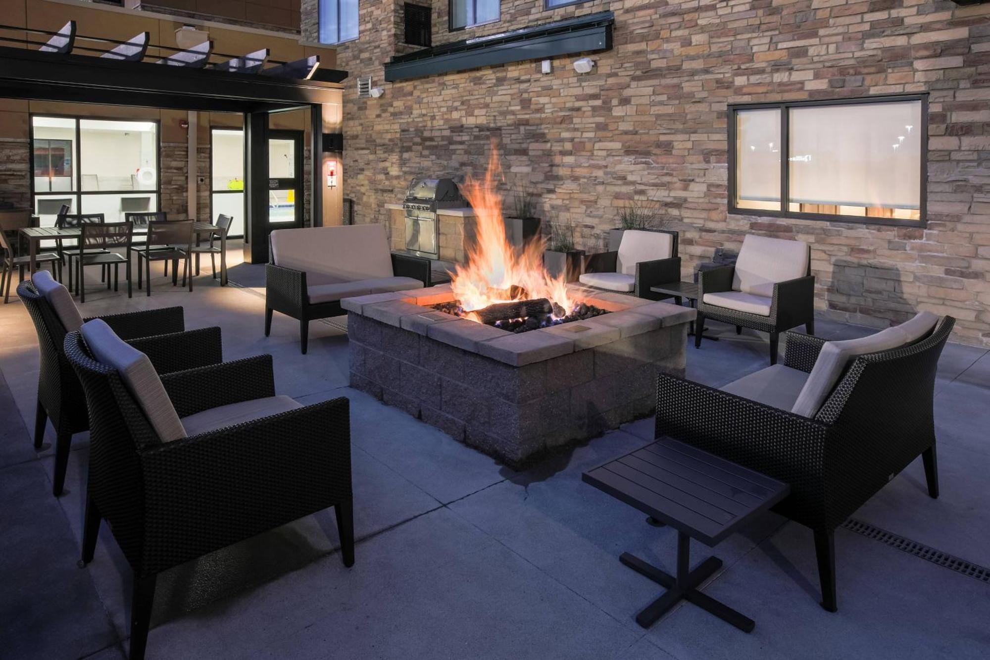Residence Inn By Marriott Louisville East/Oxmoor Dış mekan fotoğraf